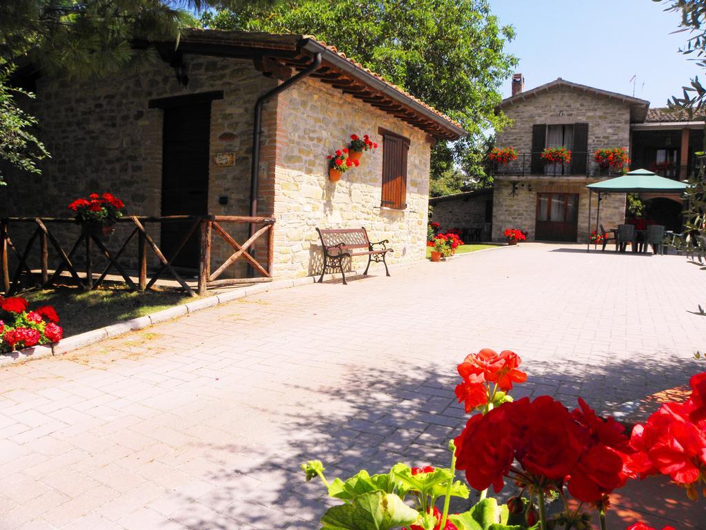 Aurora Villa Gubbio Buitenkant foto